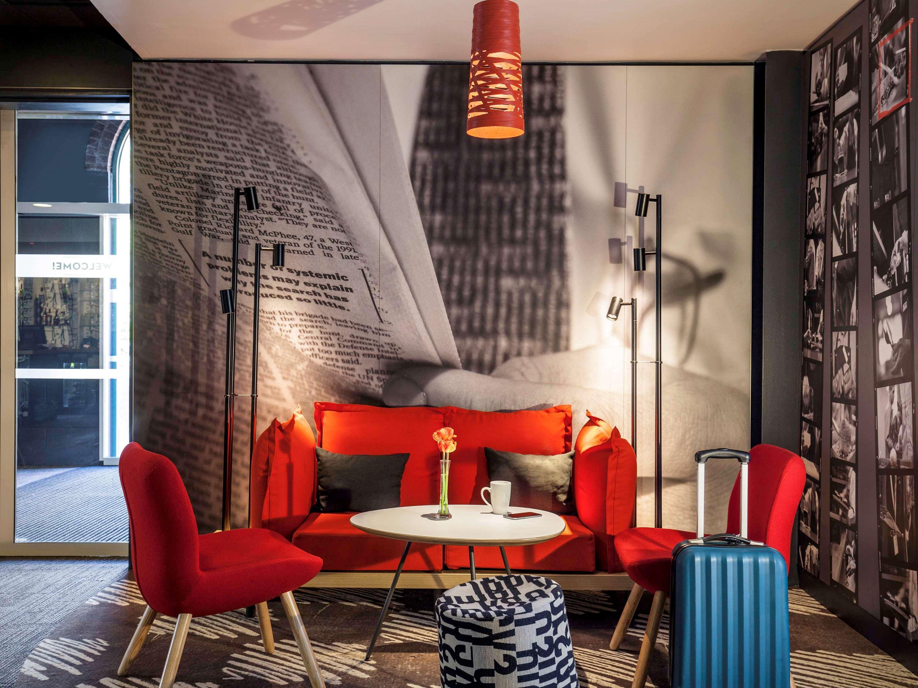 Ibis London Barking Hotel Barking  Exterior photo
